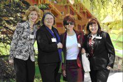 Na fotografiji Roberta Stevens,  Cythia Borys, Marijana Mišetić, Paula Holotňaková